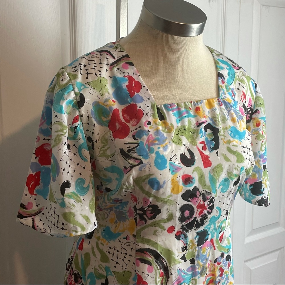 Retro Abstract Dress - Picture 6 of 10
